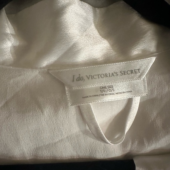 White Victoria’s Secret Bride Robe - Picture 4 of 5